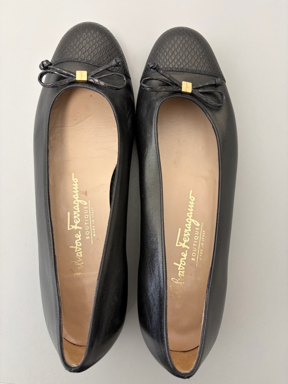 Salvatore Ferragamo Black Leather Bow Toe Ballet Flats